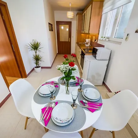 Lara Apartment